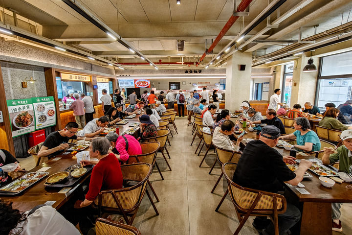 为了老百姓过上更加幸福的生活——“民生为大”的重庆答卷(图3)