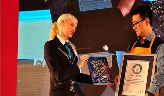 最罕见的职业！全球仅有6名工作人员稀有程度堪比大熊猫(图3)