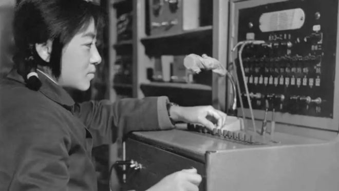 710万个岗位消失真相：你的职业在AI时代能活下来吗？(图2)