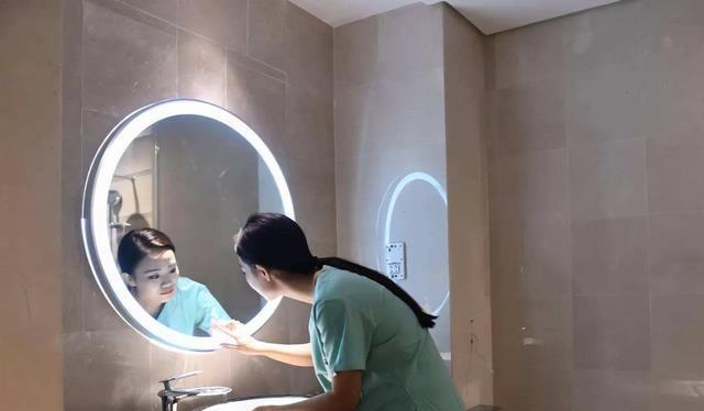 揭秘“凶宅试睡员”：每日工资高达千元并非只是睡觉那么简单(图2)