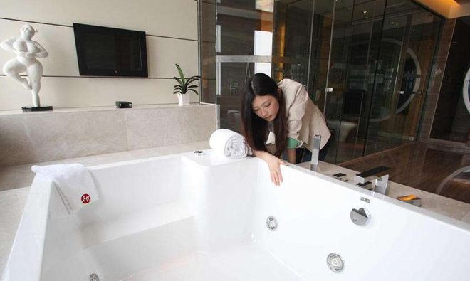 冷门职业“试睡员”月入上万的高薪职业却没有人愿意做惊讶！(图4)