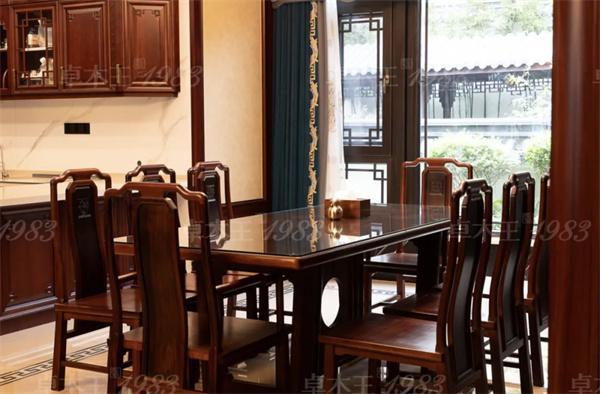 红木家具哪家强？揭秘红木家具十大品牌排行榜你get了吗？(图3)