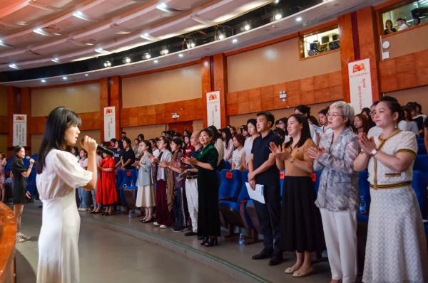 “金凤展翅”助力“百千万工程”河源市多方联动点亮女大学生职业梦想(图8)