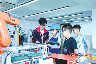 以改革之力推动职业教育新发展(图1)