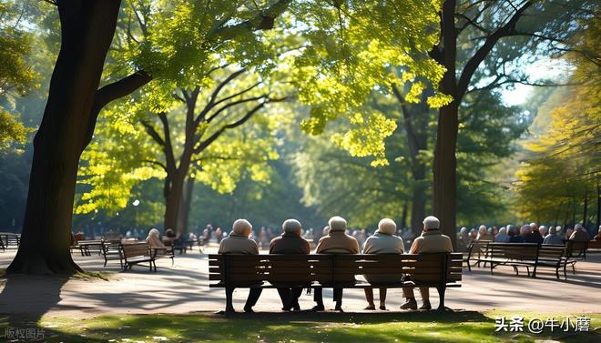 家具店被老人挤满蹭空调老板开 30 度热风赶人网友吵到凌晨(图2)