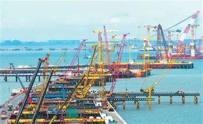 学过硬技能铸大国重器！《人民日报》聚焦职业教育(图9)