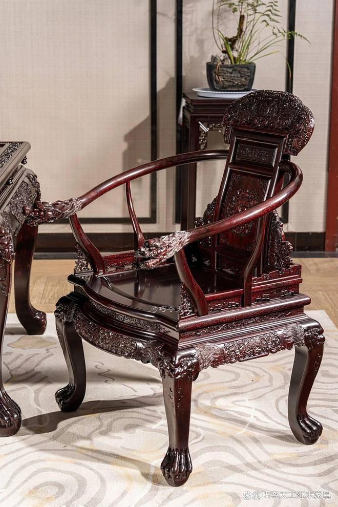 传世精品红木家具 豪宅必看！这款小叶紫檀茶台真的很贵气！(图6)