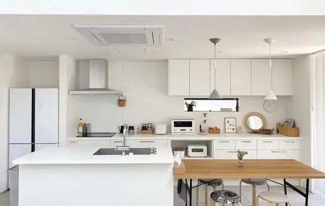 日本主妇极简清新温馨舒适的一户建家居生活(图4)