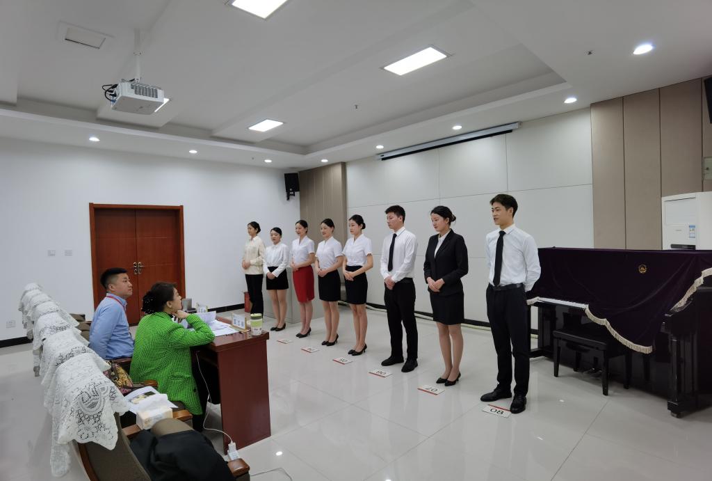 被嘲太丑演技没有刘宇宁凭啥资源这么牛？(图1)