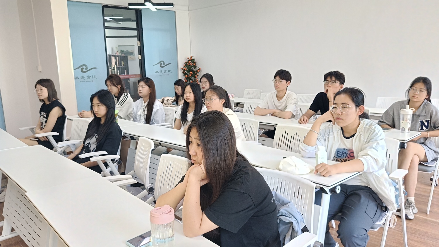 2025贵州特岗教师招聘3173人公告(图1)