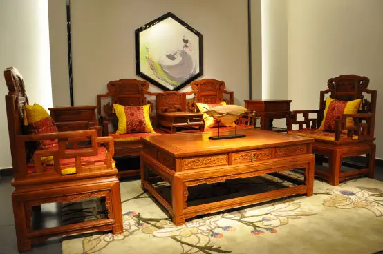 “未来”现场看创新突破 保障房里问安居实惠 群众评议员一线问效武汉惠民实事(图1)