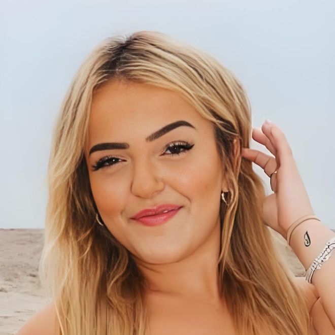 女优艾莉卡身高仅120CM小隻马被封死前必试对象(图2)