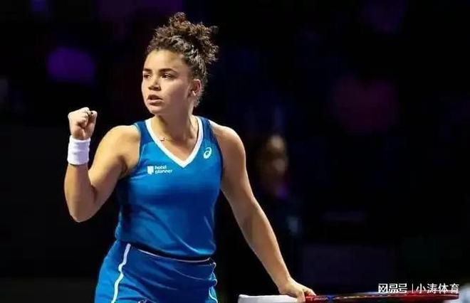 随着郑钦文2-1法网连爆大冷：郑钦文创造历史4号种子出局(图2)