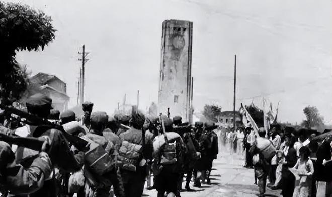 83年39军新军长上任副军长见到后愣住：这不是我当年的俘虏吗？(图8)