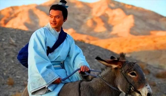 别被古装剧骗了真正赶考的是举人坐公车走官道全程护送(图1)