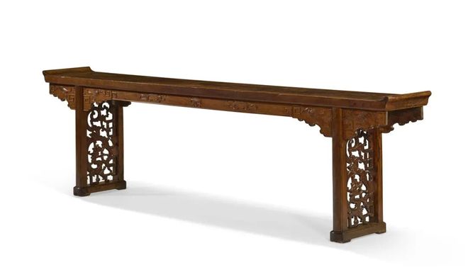 古画中的明式家具 佳士得名家旧藏再掀“黄花梨热”(图1)