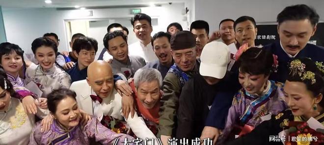 曾定居美国回国捞金被驱赶52岁的演员谢兰为何会走到这一步(图15)