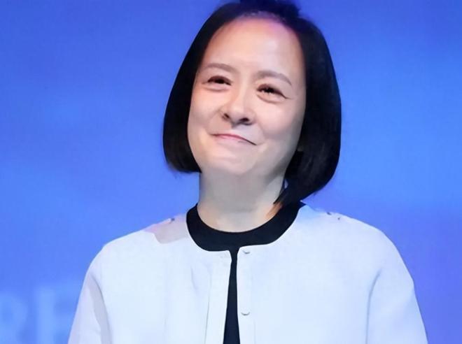 身价过百亿坐拥北京一条街出门坐私人飞机京圈的富婆都有谁？(图5)