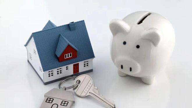 他在巴黎租房住却坐拥九套房收租！(图2)