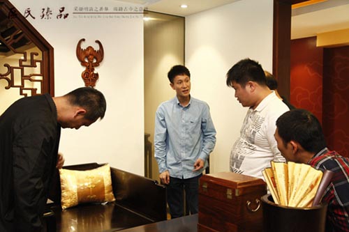 什么是试装员_好莱客集成家居试装员是做什么的-智通直聘(图1)