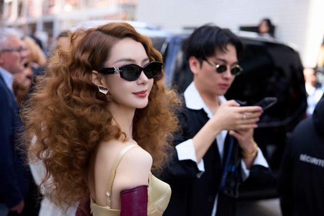 戚薇素颜参加北大考试为备考写到手抽筋初试146分被赞学霸(图8)