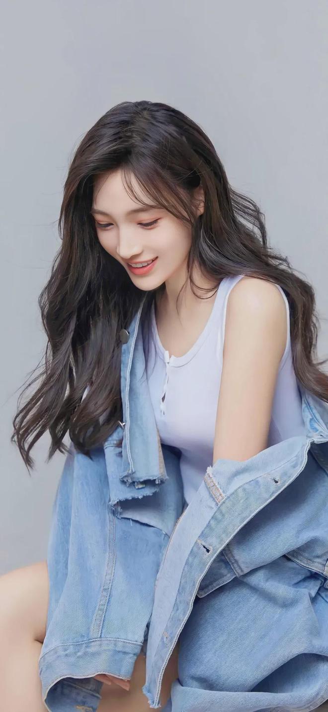 坐在办公椅上的运动(图1)