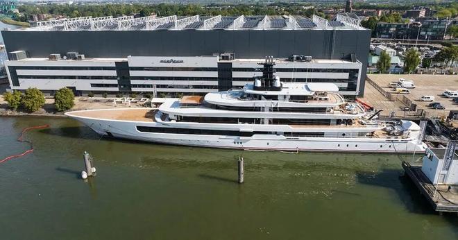 家得宝创始人最新111米超艇“DreAMBoat”号开启海试(图6)