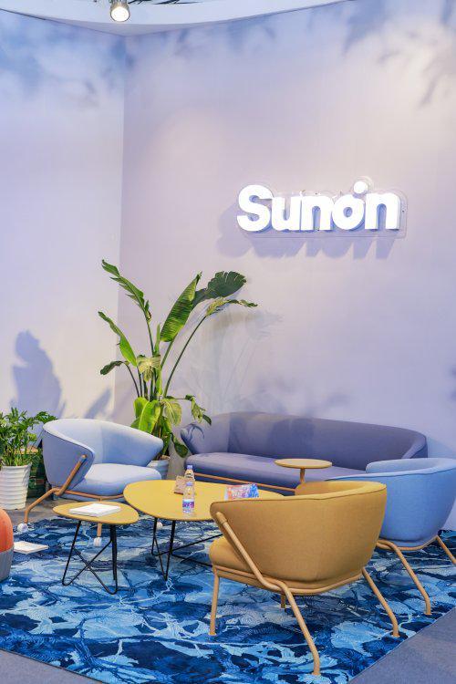 三度蝉联“中国家具十大品牌”！圣奥携智慧健康办公家具闪耀中国国际展(图4)