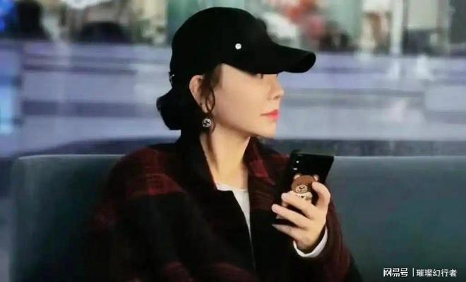 她美过刘晓庆却选择下嫁给穷小伙婚后毁容成面瘫如今怎样了(图3)