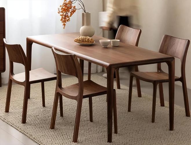 买家具别凭感觉！以餐桌为例告诉你好家具的标准就这3条！(图7)