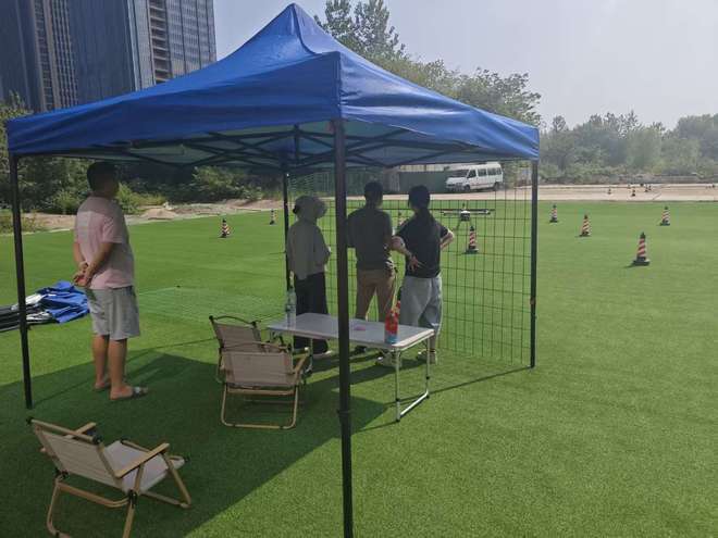 无人机操控员就业缺口达百万年轻“飞手”如何获得高薪酬(图1)