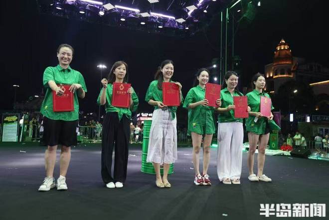 回响2025丨从“旁观记录”到“参与破圈”！“酒王争霸赛”带给记者的年度破局与职业展望(图1)