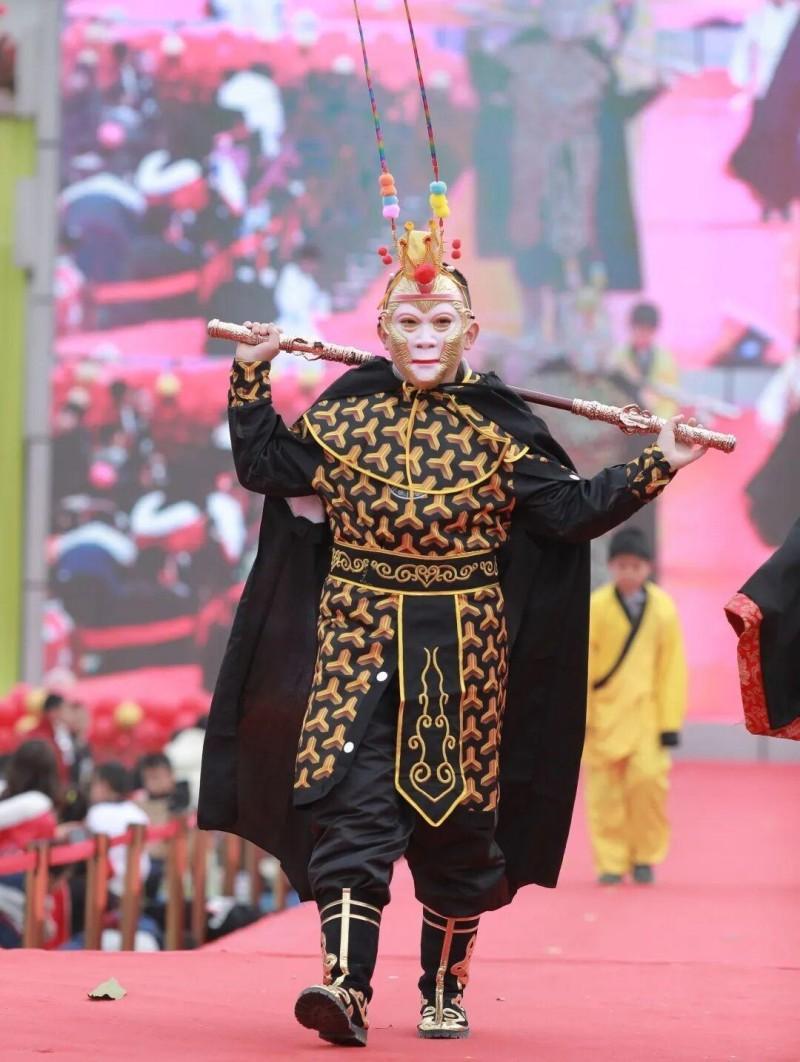 君子御风 马到功成——成都市新津区牧山新城小学首届项目式成果展暨2026年新春游园会(图13)