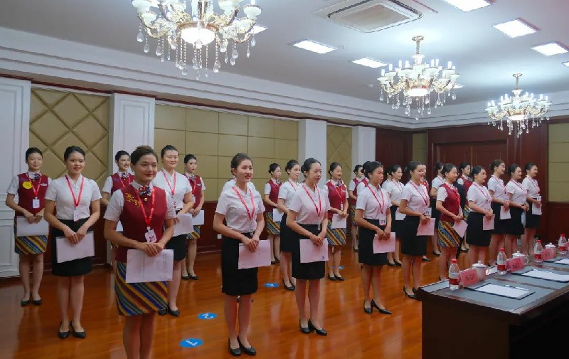 解放军还没动台飞行员集体跑路川普话音刚落南天门计划公开(图1)