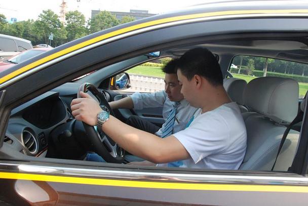 通信_电子产品世界(图1)