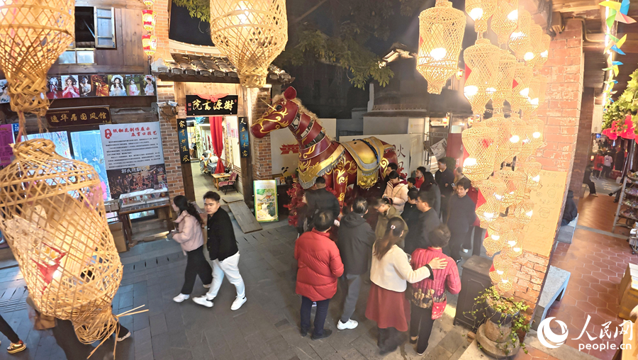 新春走基层丨宋韵古街迎新春(图1)