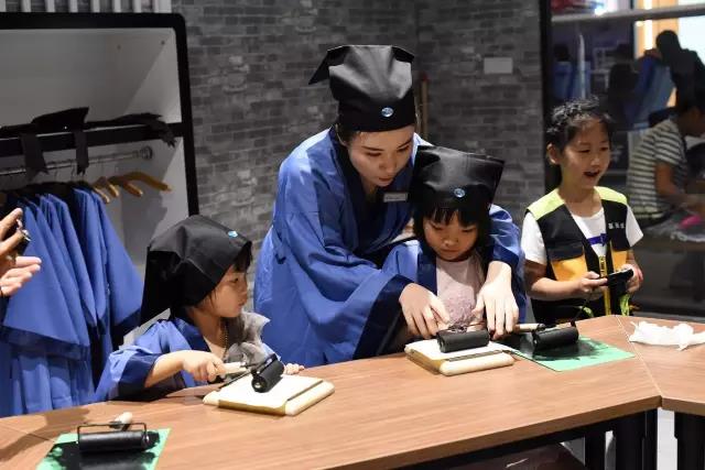 “跨越—2009”：在新起点实现新跨越(图1)