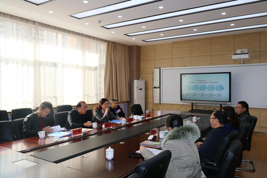 山东省教育厅安全督查小组对济南高新区伯乐实验学校进行安全检查(图1)