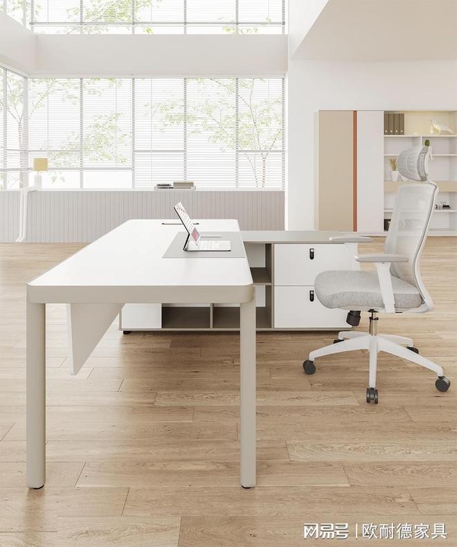 潮州的潮汕文创企业如何融合潮绣文化设计办公家具？(图2)