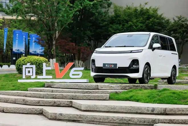 欲把面包比理想向上V6体面闯试驾鑫源汽车向上V6(图16)